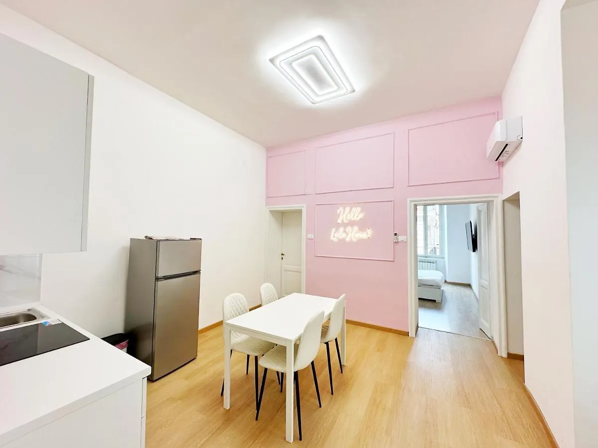 Lulu Home Roma 0*,  Italia